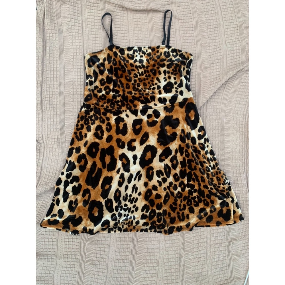 F21 A LINE LEOPARD DRESS
